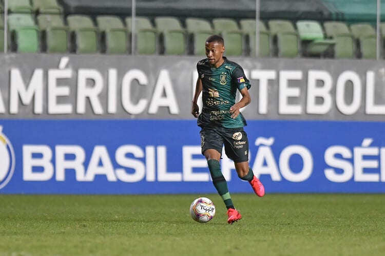 Ademir vê América mobilizado para clássico e espera marcar contra Cruzeiro: ‘Vamos em busca da vitória’