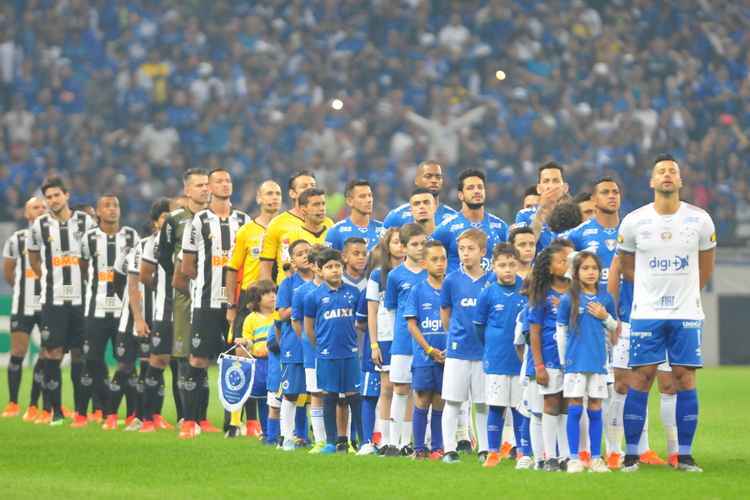 Juntos, Atlético e Cruzeiro arrecadaram quase R$ 2 bilhões com cotas de TV nos últimos 10 anos; veja o ranking dos clubes