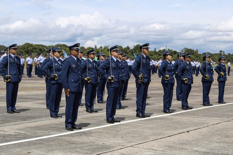 Saiu! Concurso Aeronáutica abre 813 vagas em diversas regiões; veja o edital