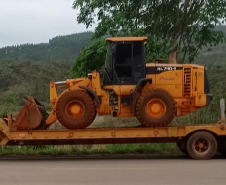Pá Carregadeira é furtada durante a madrugada na zona rural de Itabira