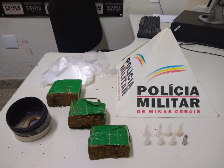 Polícia Militar apreende drogas em Barão de Cocais