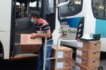 Urnas eletrônicas começam a ser distribuídas às sessões eleitorais em Itabira