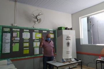 Armando é o primeiro candidato ao Executivo a votar em Barão