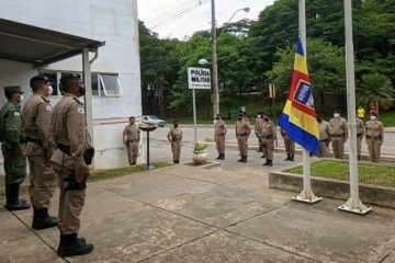 Polícia Militar de Monlevade realiza solenidade ao Dia da Bandeira