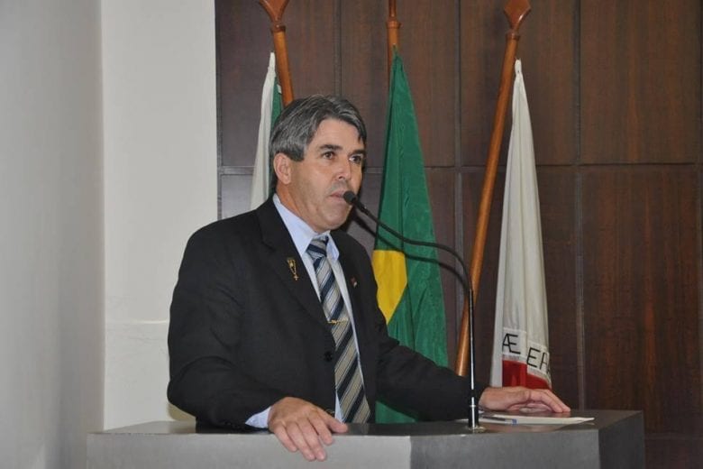 Disputa na Justiça: Vanderlei Miranda será diplomado no lugar de Andrea da Saúde