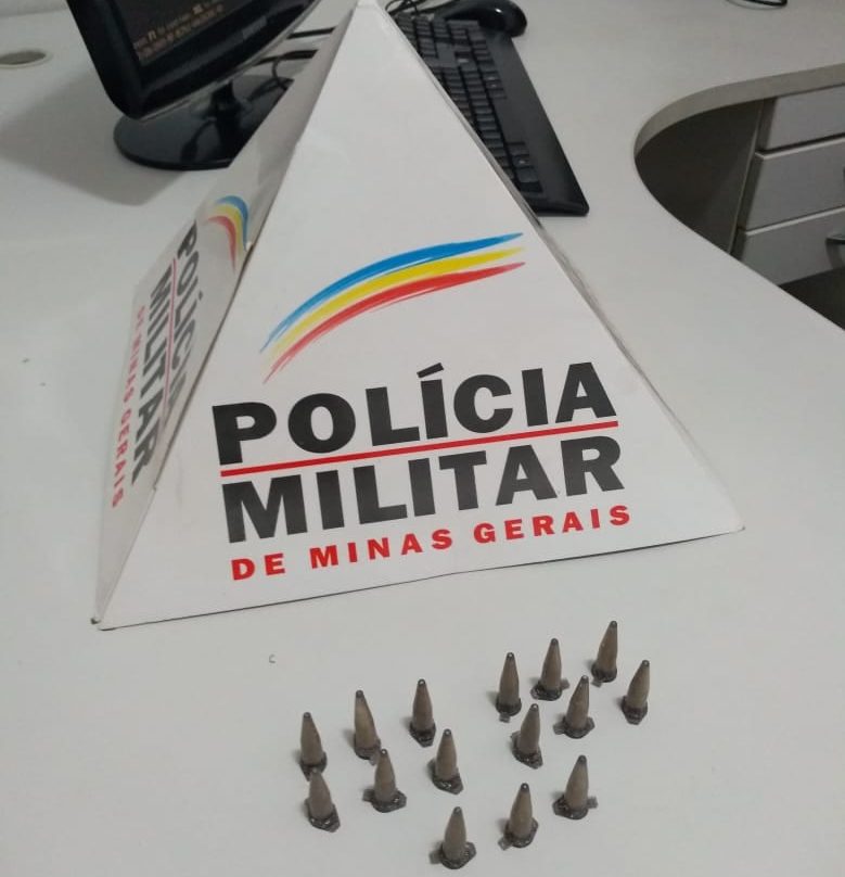 Polícia Militar faz apreensão de drogas no Jardim dos Ipês