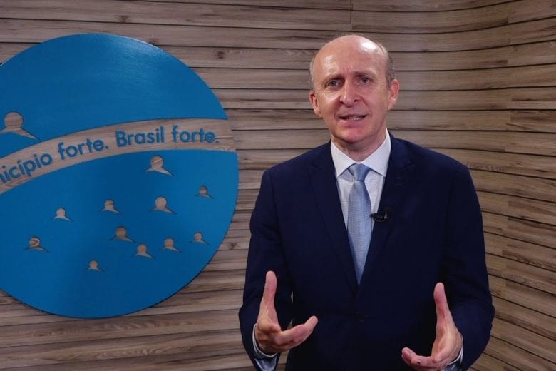 Entidade municipalista realiza reuniões com prefeitos eleitos