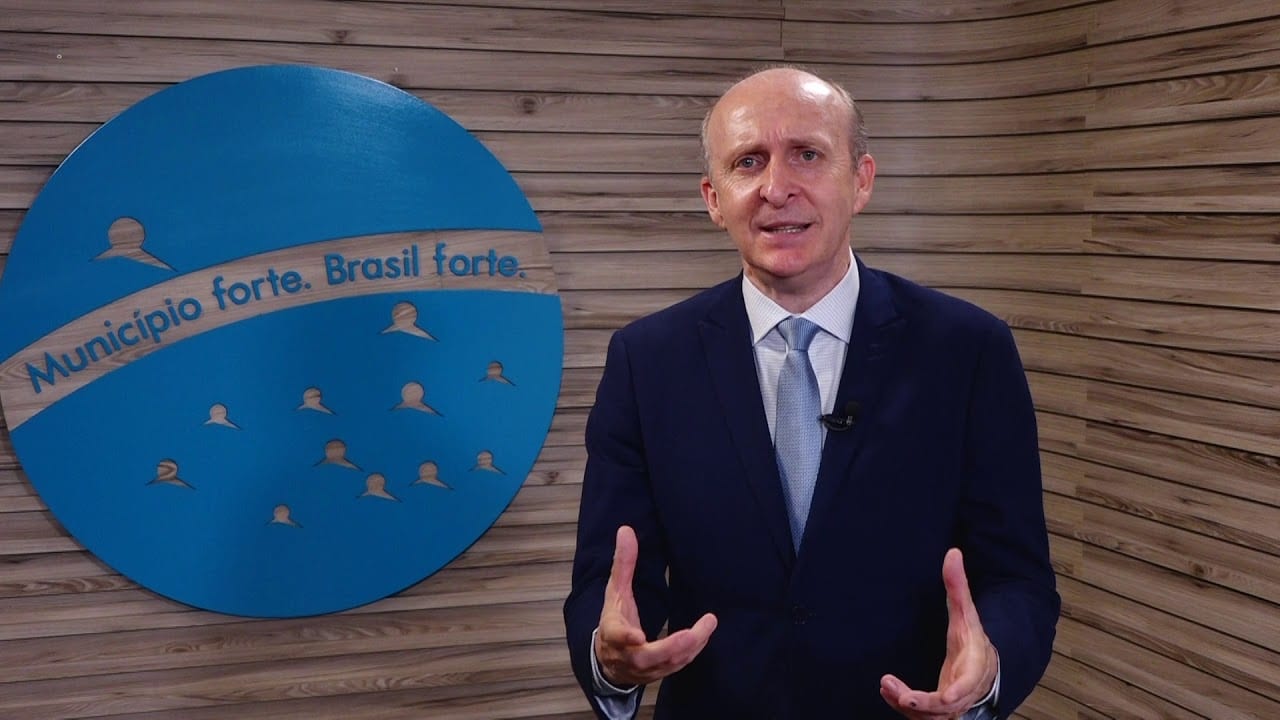 Entidade municipalista realiza reuniões com prefeitos eleitos