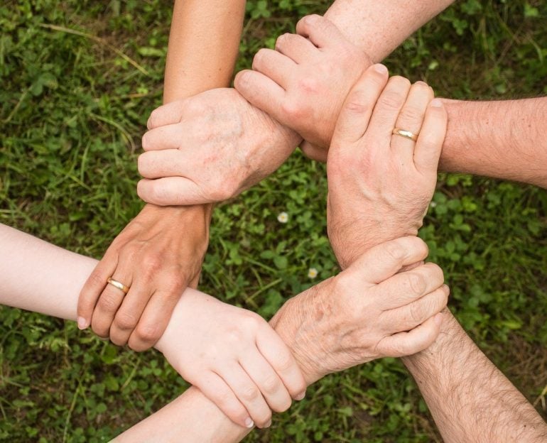 Dia de Doar: saiba o que é, como surgiu e como participar!