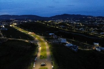 Carreatas e caminhadas marcam o fim da campanha em Itabira