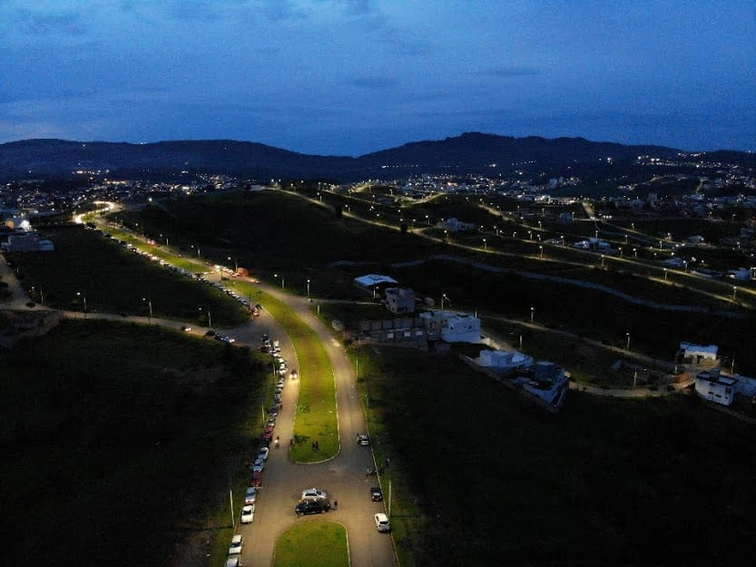 Carreatas e caminhadas marcam o fim da campanha em Itabira