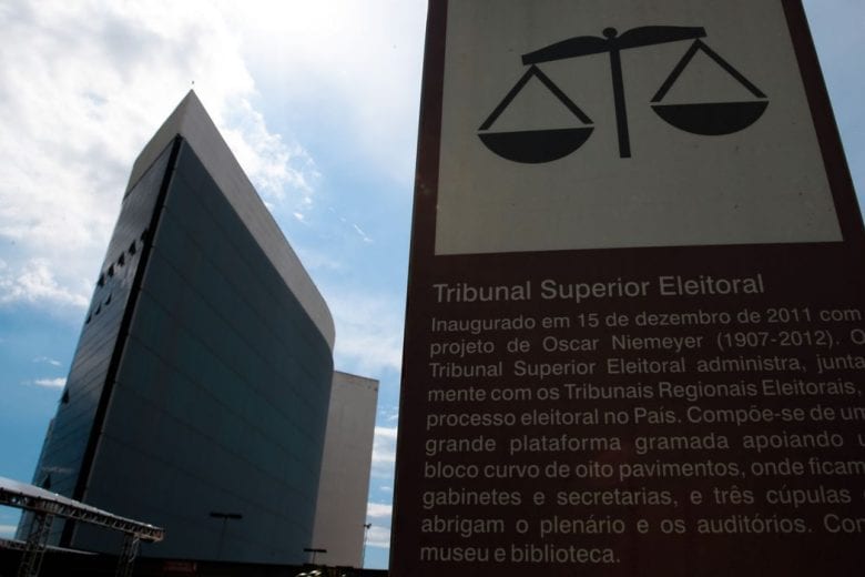 TSE confirma atraso na divulgação dos resultados
