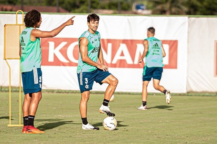 Com Rodrigo Caio e sem Gabriel, Ceni relaciona Flamengo para encarar o Racing