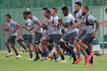 Com expectativa de mudanças e jogadores poupados, veja time provável do Santa Cruz