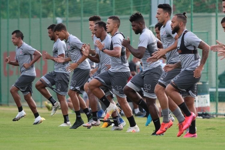 Com expectativa de mudanças e jogadores poupados, veja time provável do Santa Cruz