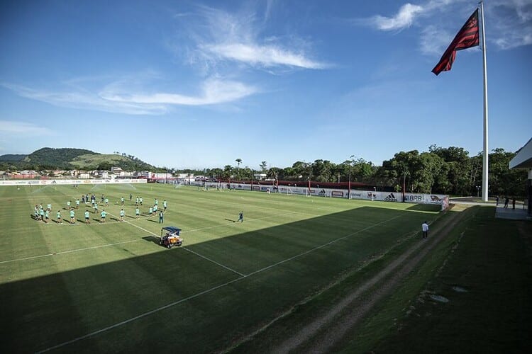 Botafogo e Flamengo fazem clássico da crise e apenas a vitória serve no Engenhão