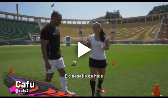 Pentacampeão Cafu mostrou suas habilidades no Desafio FIFA 21