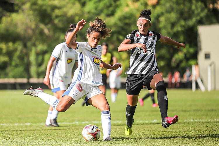 Já classificado, Atlético segura empate contra Cruzeiro no Mineiro Feminino