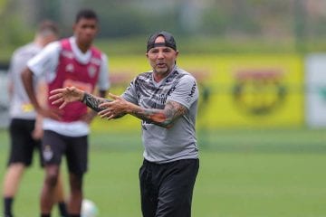 Athletico-PR x Atlético: veja prováveis escalações para o jogo pela Série A