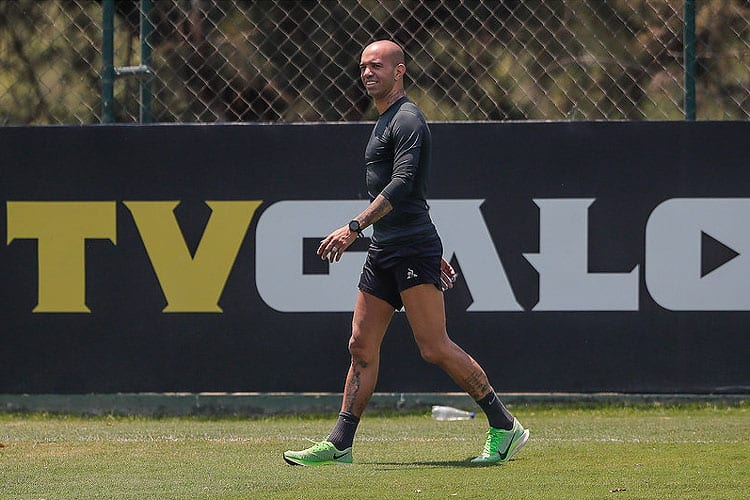 Atlético: Diego Tardelli é liberado pelo DM e começa trabalhos físicos