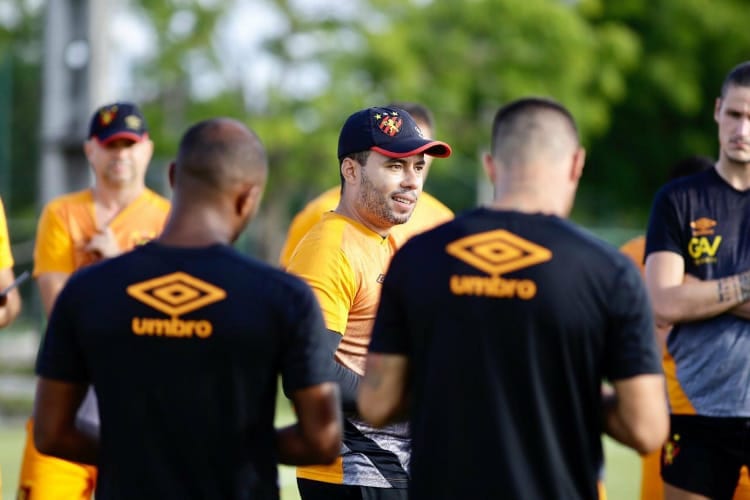 Técnico do Sport afasta facilidade diante eliminado Grêmio: ‘muda nada’