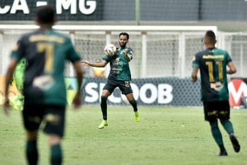 Zagueiro do América projeta decisão contra Palmeiras na Copa do Brasil