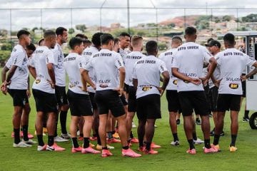 Atlético tentará se aproximar dos líderes em série contra pelotão de baixo