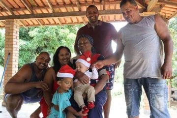 Sobreviventes da Covid-19 celebram o Natal e a vida após semanas internados