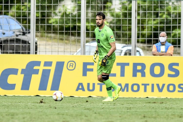 América: Cavichioli vê jogo aberto em BH e sonha com Copa do Brasil