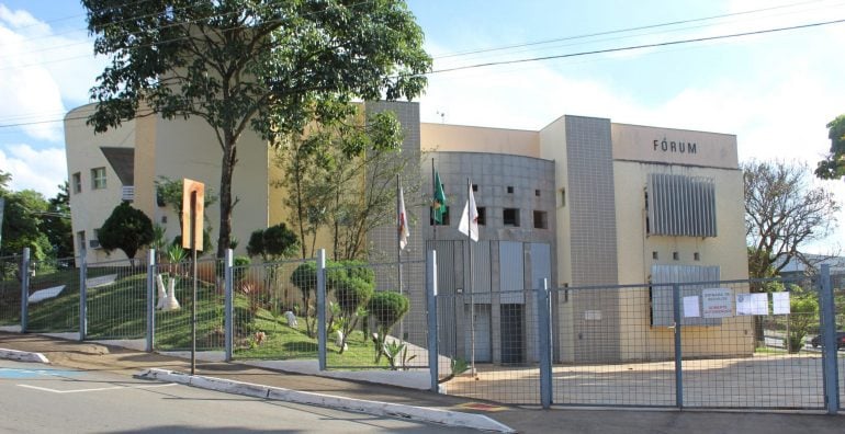 Vereadores acionam o Ministério Público para combater à Covid-19 em Monlevade