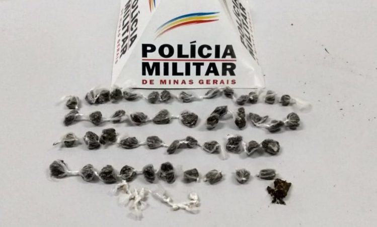 Polícia apreende maconha e crack durante operação no Nova Vista