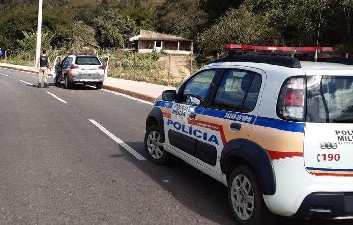 Dupla é detida após assalto em posto de combustíveis no Gabiroba