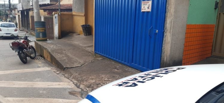 Bandido efetua disparos de arma de fogo durante assalto em Itabira