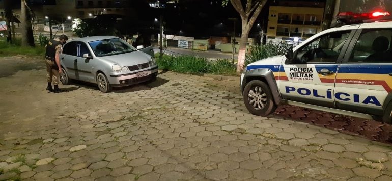 Vigilante é amarrado e tem o carro roubado durante a madrugada