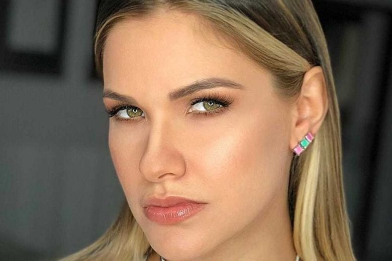 Andressa Suíta é desmascarada e flagrada espionando Gusttavo Lima