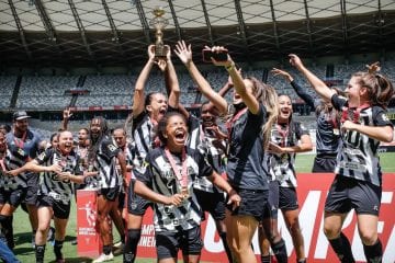 Atlético bate Cruzeiro nos pênaltis e conquista Mineiro Feminino