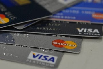 Registro de recebíveis de cartões é adiado para junho