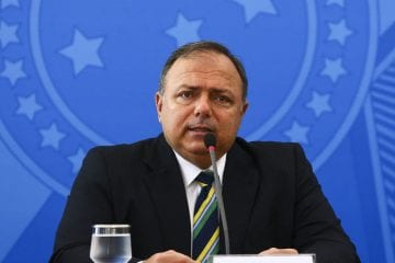 Governo Federal afirma não ter estoque de seringas para vacinação