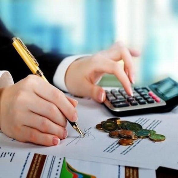 Empresa oferece vaga para escriturário de agência em Monlevade