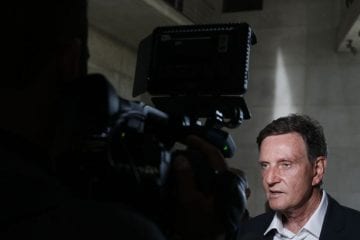 Prefeito Marcelo Crivella é preso em operação da polícia do Rio