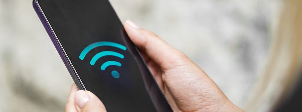 Por que sua internet fica lenta? Veja causas comuns e como resolver