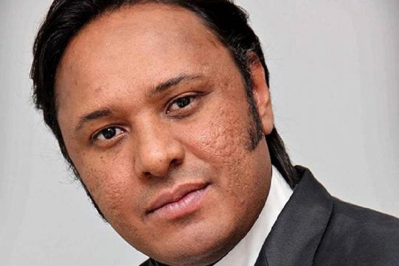 Cantor Rinaldo Viana é atração do programa “Sábado com Maria”