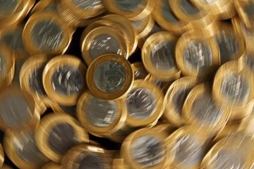 Salário mínimo passa a valer R$ 1,1 mil a partir desta sexta-feira