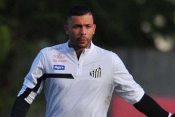 Contra Botafogo, Santos terá troca no gol e chance a Vladimir após 5 meses