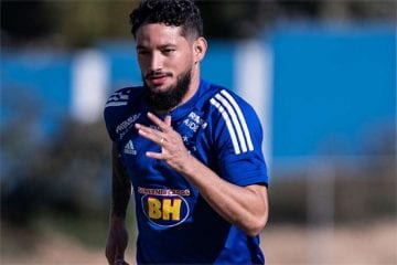 Arthur Caike deixa Cruzeiro e acerta com Kashima Antlers, do Japão