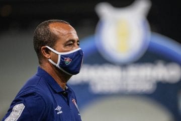 Ailton diz que Fluminense teve ‘noite para apagar da história’