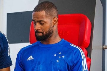 Cruzeiro espera resolver imbróglio de Dedé antes de audiência na Justiça