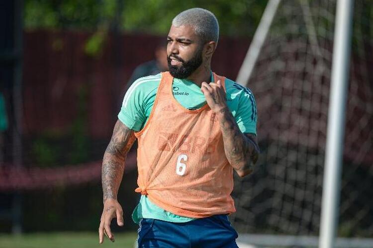 Pressionado, Flamengo precisa reencontrar as vitórias em visita ao Goiás