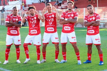 Vila Nova-GO goleia o Remo-PA em primeiro jogo da final da Série C