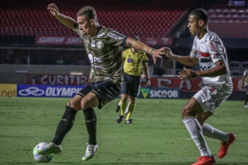 São Paulo empata com o Coritiba e perde chance de voltar à liderança